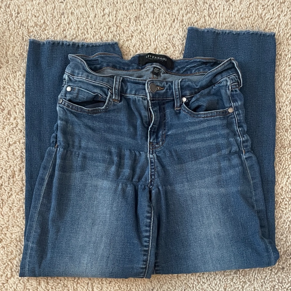 Liverpool women’s cropped jeans size 4/27